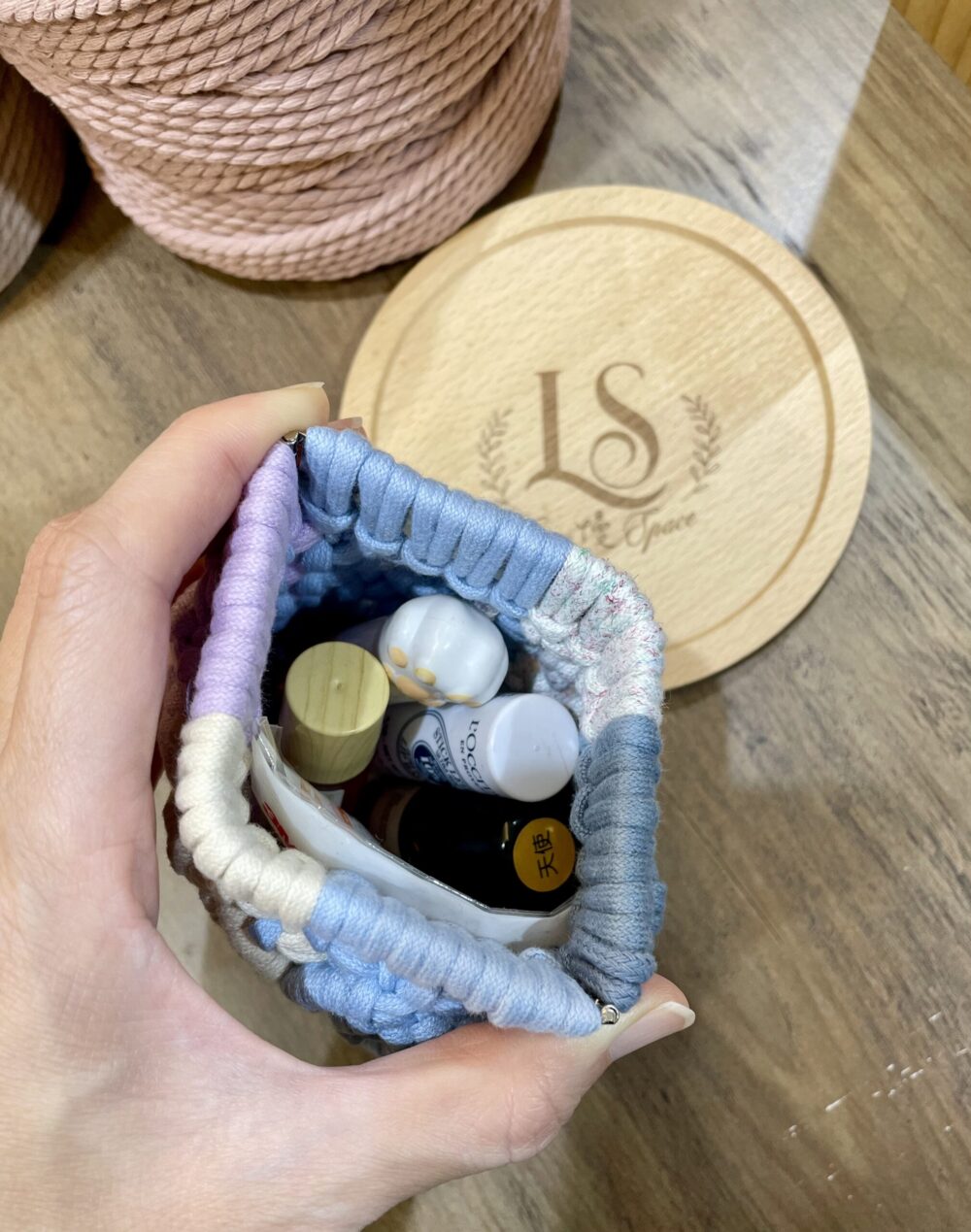 初階  { 任你裝 彈片口金包 }